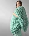 Chunky Knit Weighted Blanket Soft Breathable Queen Size Throw 10