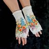 White-Mittens-With-Embroidery