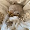 1080x1080_Crochet Pattern Baby Teddy   Häkel Anleitung  Bela  with Romper  mit Anzug Amigurumi  Deutsch  English PDF © - 1.jpg
