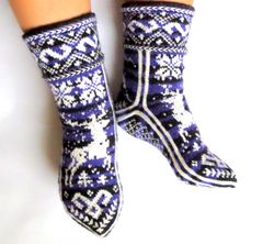 Norwegian Socks Hand Knitted Merino Wool Fair Isle Socks with Deer Scandinavian Snowflake Socks Gift for Animal Lovers