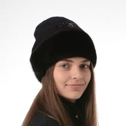 Women's real fur hat from luxury natural mink and cashmere winter fur hats