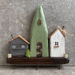 Wooden Pine Wall Key Holder Houses 3 Hooks