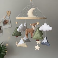 Woodland baby mobile, Forest baby mobile with deer, Forest nursery decor, Mobile mountain forest, felt deer baby mobile