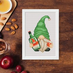 Cross stitch pattern - Gnome with liqueur