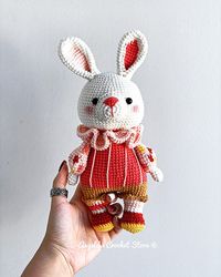 crochet pattern Anna the Circus Bunny