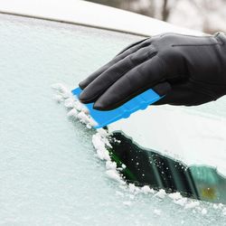 multi-use auto vinyl styling & windshield ice scraper tool
