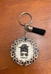 Mom bun leopard keychain