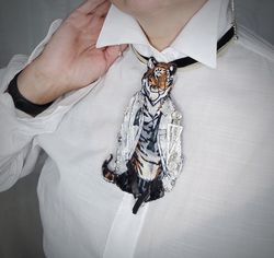 Choker necklace or brooch Oh my tiger! Embroidery with threads, beads and other