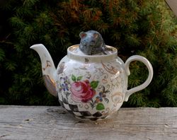 Hand painted teapot ,Dormouse figurine, Porcelain teapot ,Sleeping mouse in teapot ,Wonderland,Vintage fairy style,
