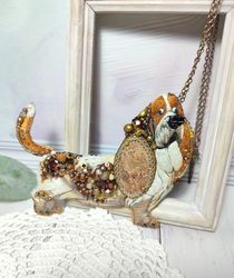Dog brooch, pendant on a chain, basset hound brooch, exclusive embroidery