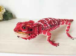Realistic Red bearded dragon Agama. Figurine amigurumi lizard. Abayomi crochet agama. Toy animal reptile shelf decor.