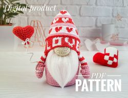 Crochet pattern gnome with heart, mother's day gift, valentine gnome crochet pattern, Amigurumi crochet gnomes