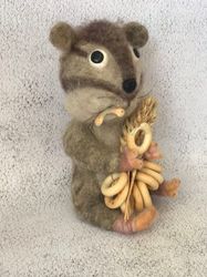 Raccoon , a toy made of wool