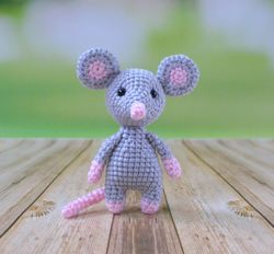 Little mouse,mouse toy,gray mouse,handmade toy,plush toy,plush mouse,soft toy