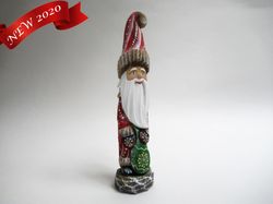 Wooden painted Santa Claus, Collectible Russian Santa 7,7 inches hand carved Santa, Russian Santa