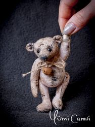 OOAK jointed Vintage Teddy Bear by Yumi Camui
