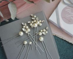 Set of seven pearl hair pins for bride / Wedding hair pieces set / Silver or Gold / White, Ivory, Light Pink, Champagne
