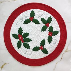 Christmas table topper - pdf quilt pattern