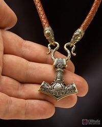 MJOLNIR with Valknut middle + Leather Necklace 6 mm