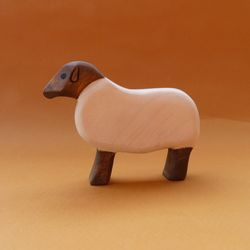 Wooden sheep toy - Wooden farm animals - Wooden sheep figurine - Wooden lamb toy
