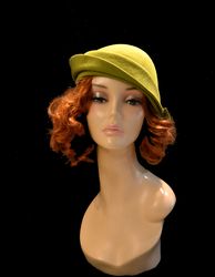 . green vintage hat, 1920s style hat, winter hat ,1930s hat, 1940s hat
