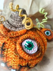Set of 2 crocheted toy pumpkin. Halloween amigurumi. Monster doll pumpkin. Fall Halloween decoration pumpkin toy.