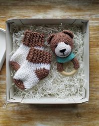 Pregnancy gift box for new mom, Rattle crochet toy bear and baby booties for expecting mom gift, Gift for pregnant women