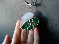 Stained glass monstera albo necklace, Monstera plant leaf pendant, Nature stained glass, Glass jewelry,