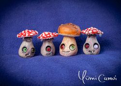 OOAK cute tiny mushroom doll by Yumi Camui