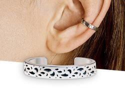 Simple ring ear cuff no piercing, Ornament ear cuff silver