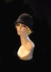 black cloche hat, 1920s style hat, winter hat, felt hat, cloche hat, vintage