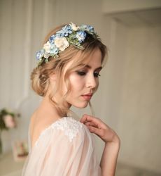Blue flower crown, Wedding flower crown, Blue floral crown, Bridal flower hair piece, Blue White Wedding crown
