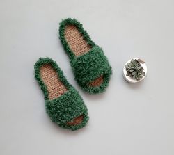 Custom slippers New 2022! Emerald green sliders - Fuzzy slippers women