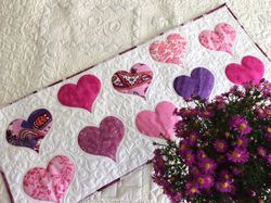Hearts quilted table runner, Valentines bed topper, Mothers Day tablecloth, Pink hearts quilted, Handmade placemats