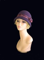 plum purple cloche hat, 20s style hat, art deco hat, 1920 s hat, purple felt hat