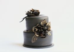 Miniature cake for dollhouse, polymer clay food for dolls, black wedding cake at 1:12 scale