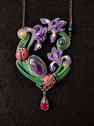 Japanese Iris, Fringed Iris Necklace, Shaga Flower, Ladybugs necklace