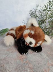 Red panda Yang - realistic toy - stuffed panda