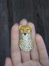 Cheetah pin, african animal brooch, portrait brooch