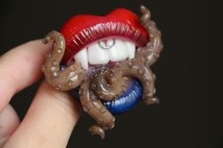 Gothic jewelry, Red and blue lips brooch with tentacles, Fantasy jewelry
