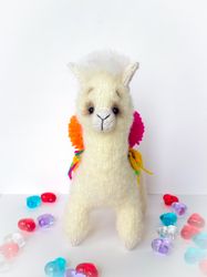 Llama- stuffed animal doll. White knitted toy Alpaca. Handmade toys llama. Alpaca llama figurine. Knitted llama for gift