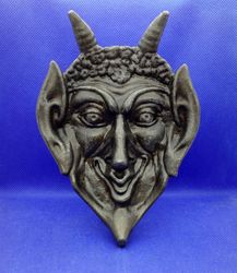 Halloween Gift Ashtray Face Devil.Cast iron figurine Devil's Head