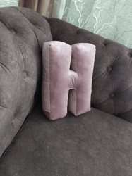 Letter pillow H velvet