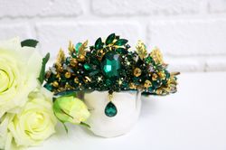 Emerald green and gold headband crown Beaded tiara Emerald royal diadem Bridal crystal headdress Wedding crown