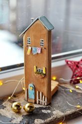 Wooden book nook, driftwood art, miniature house, small house, eco gift, gift to booklover