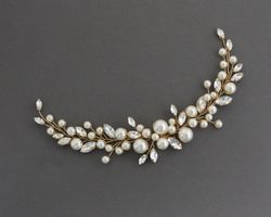 Pearl wedding headpiece / Bridal hair piece for bride / Silver or Gold / Wedding hair vine / Backward hair wreath bridal