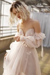 Modern tulle wedding dress sweetheart off shoulder gown