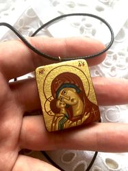 Virgin Mary | Orthodox icon | Mother of God | Theotokos | Icon pendant | Icon necklace | Miniature icon | Catholic