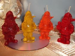 Candle made of beeswax.Candle Santa Claus.