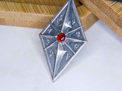 Amulet of council / The Elder Scrolls jewelry / Skyrim oblivion morrowind cosplay / Pendant from games Skyrim